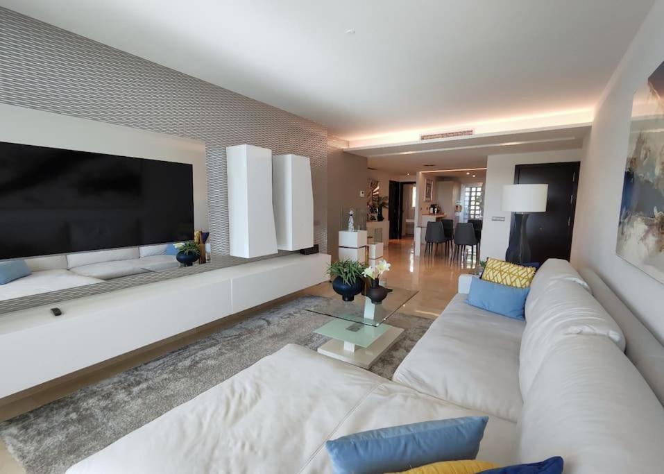 La Mairena - Chic Getaway With Sea & Mountain Views, And Sports * Marbella